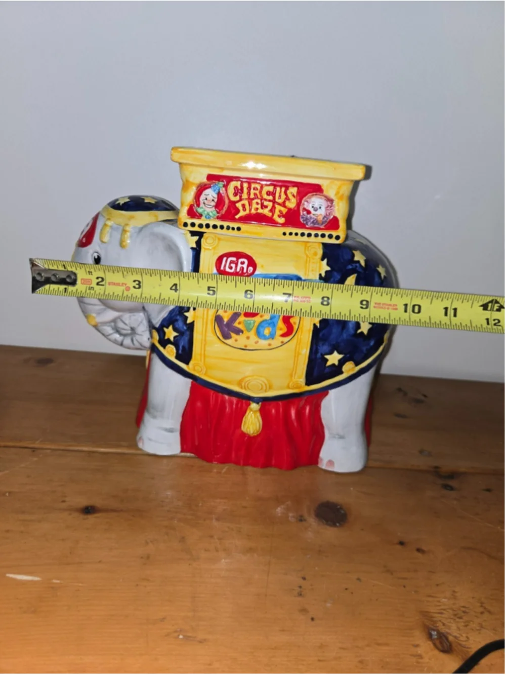 1998 IGA Circus Daze Special Edition Elephant Ceramic Cookie Jar W/ Original box